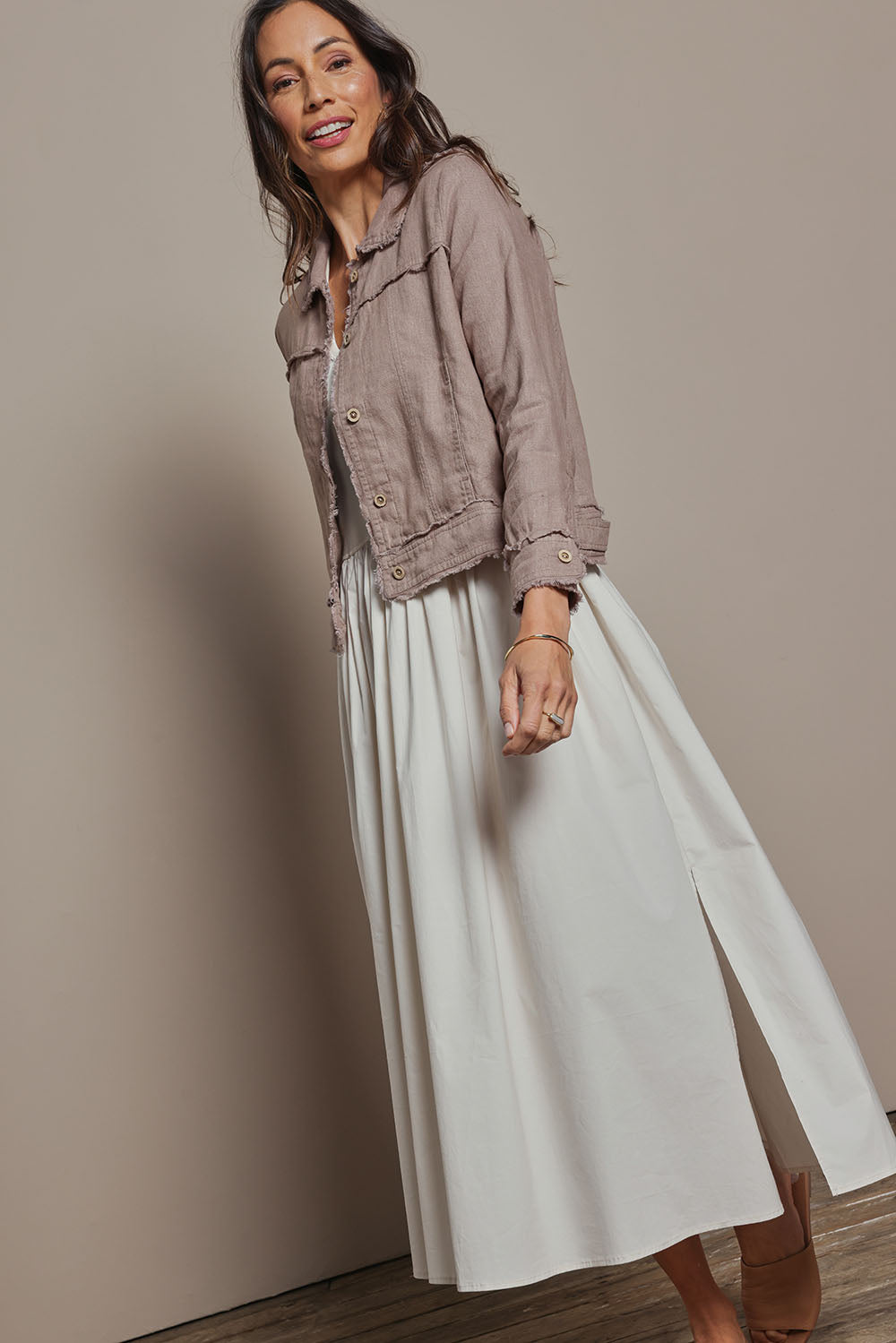 Model Amanda wearing size 10 of the Linen Relaxed Jacket in colour Latte, from the front, showing the whole outfit
