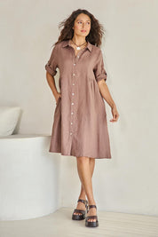 Model Tahneei wearing size 10 of the Linen Shirt Maker Dress – Coffee in colour Coffee, from the front
