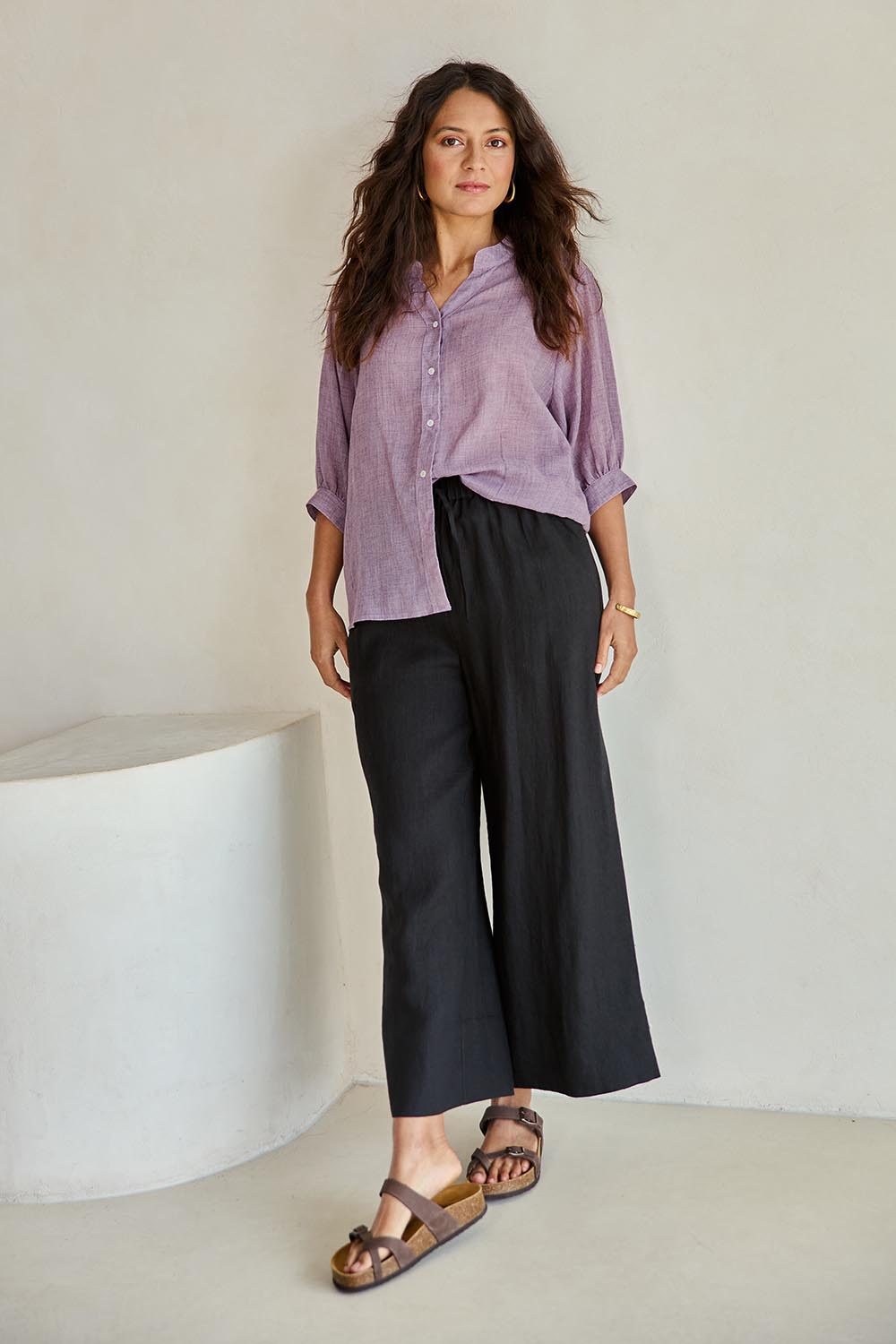 Model Tahneei wearing size 10 of the Cotton Button Down Blouse – Grape in colour Grape, from the front