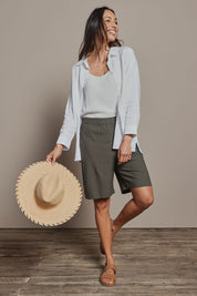 Model Amanda wearing size 10 of the Linen Cotton Pull On Shorts in colour Khaki (Green), from the front, showing the whole outfit
