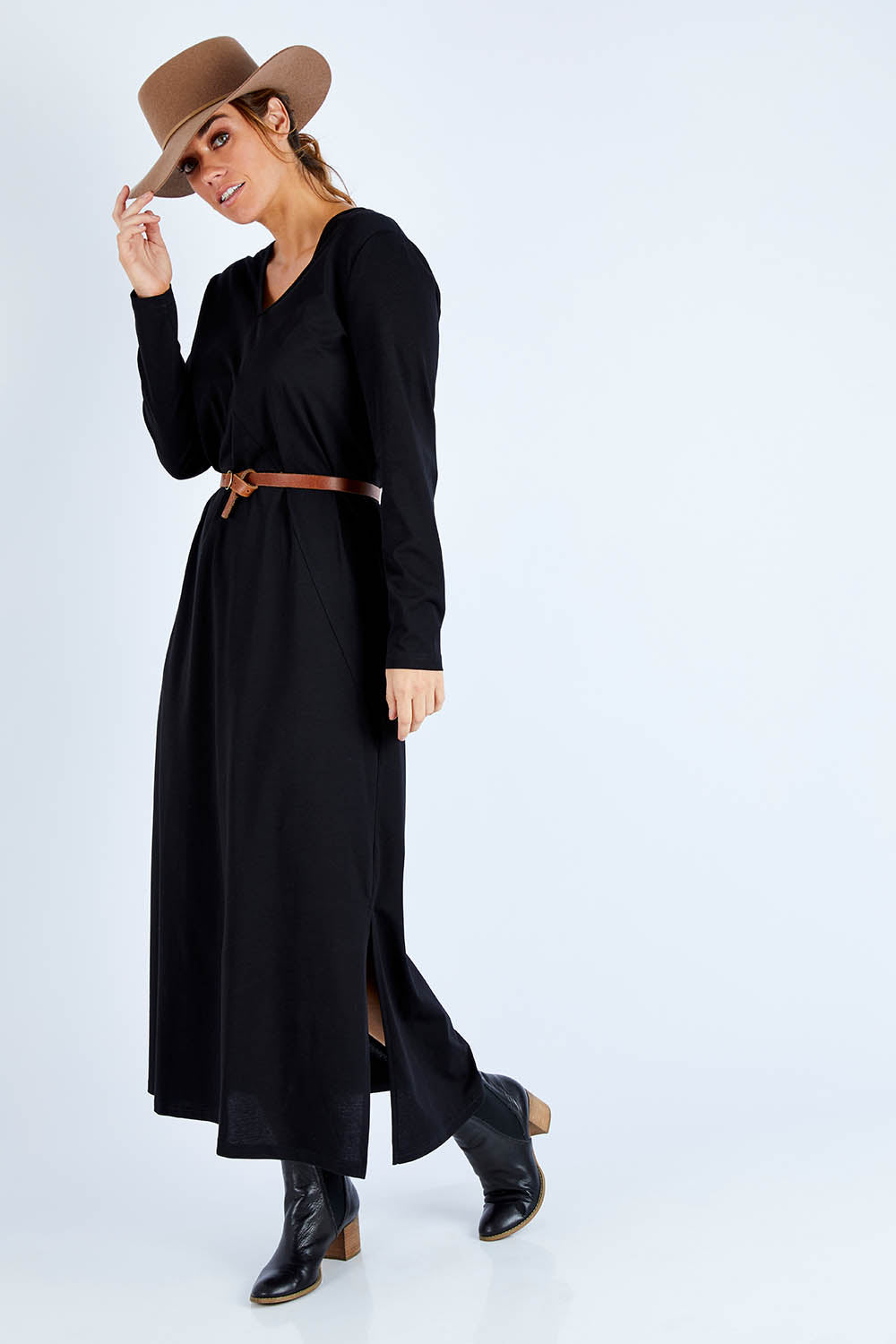 Model Laura wearing size 14 of the Cotton Stretch Maxi Dress in colour Moonless (Black), from the front, showing the whole outfit