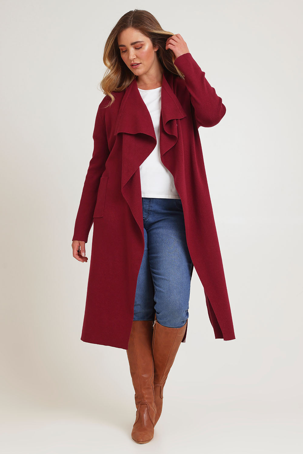 Model Chanel wearing size XL of the Cotton Cashmere Waterfall Cardigan in colour Berry (Red), from the front, showing the whole outfit