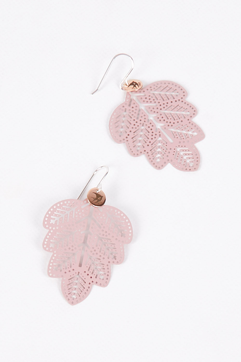 A model wearing size OneSize of the Leaf Filigree Earring in colour Musk (Pink), from the front, showing the whole outfit