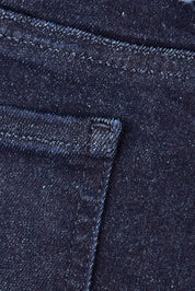 Product shot of the Sheri Slim Jean in colour Rinse (Blue), detail