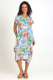 Model Pamelar wearing size 10 of the Horseshoe Bubble Dress – Print in colour Print, from the front