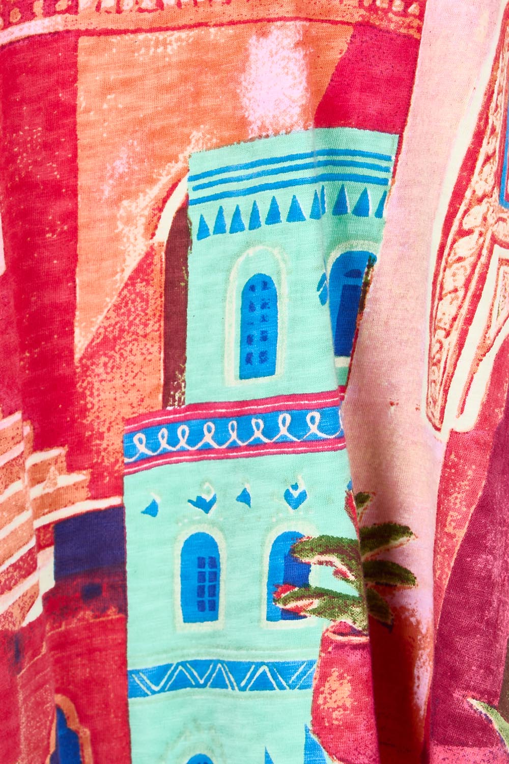 Product shot of the Crew Contemporary T-Shirt – Rabat in colour Rabat, showing detail