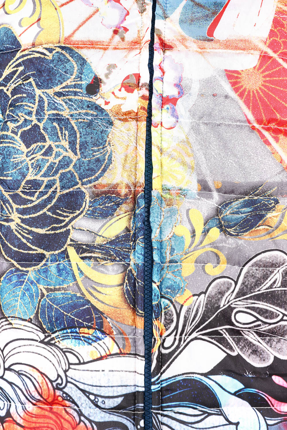 Product shot of the Oriental Nights Puffer Reversible Coat in colour Oriental, detail