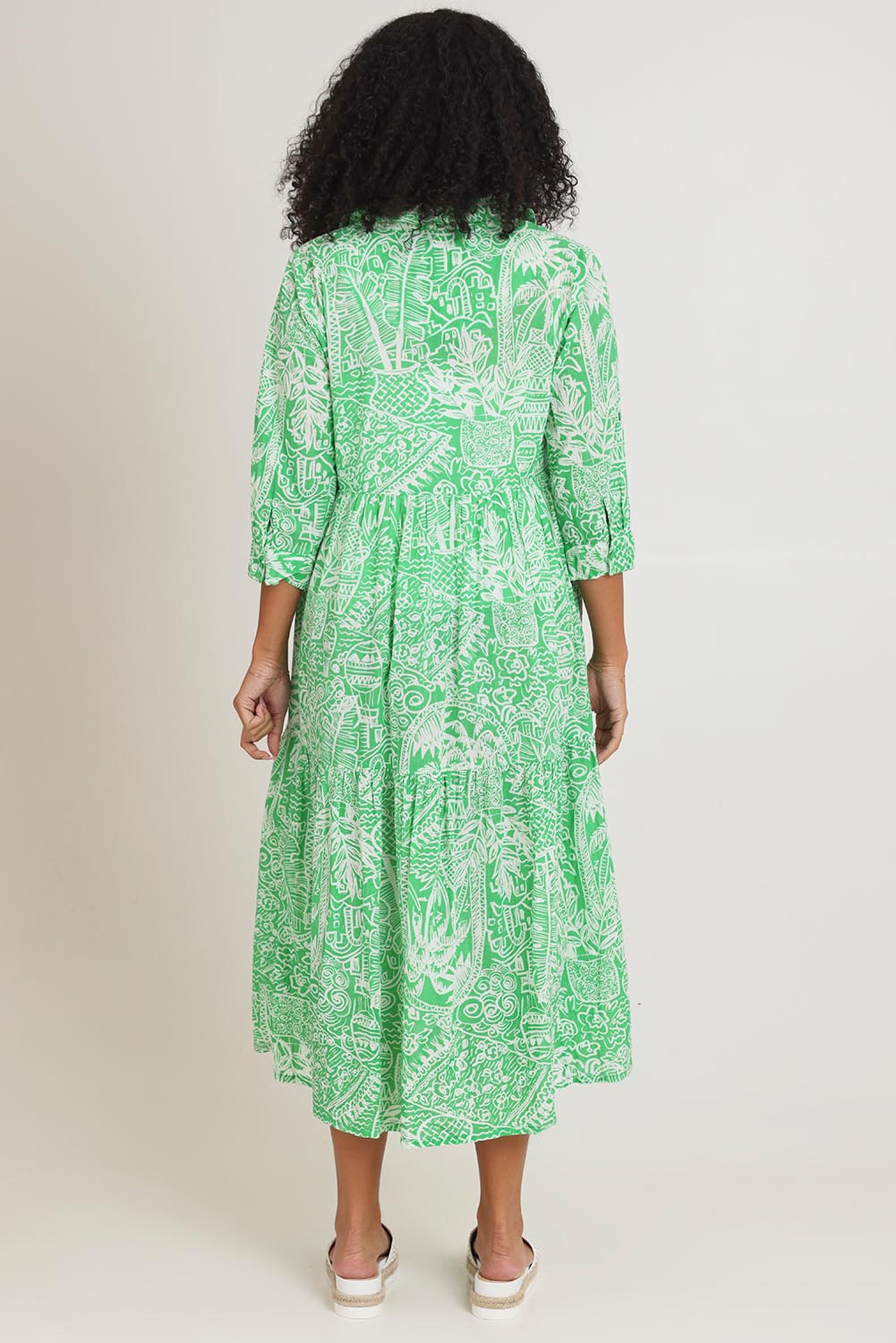 Model Ziara wearing size 10 of the Collar Cotton Midi Dress in colour Green (Green), from the back