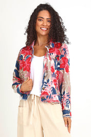 Model Pamelar wearing size 10 of the Fringe Jacket – Print in colour Print, in a cropped view