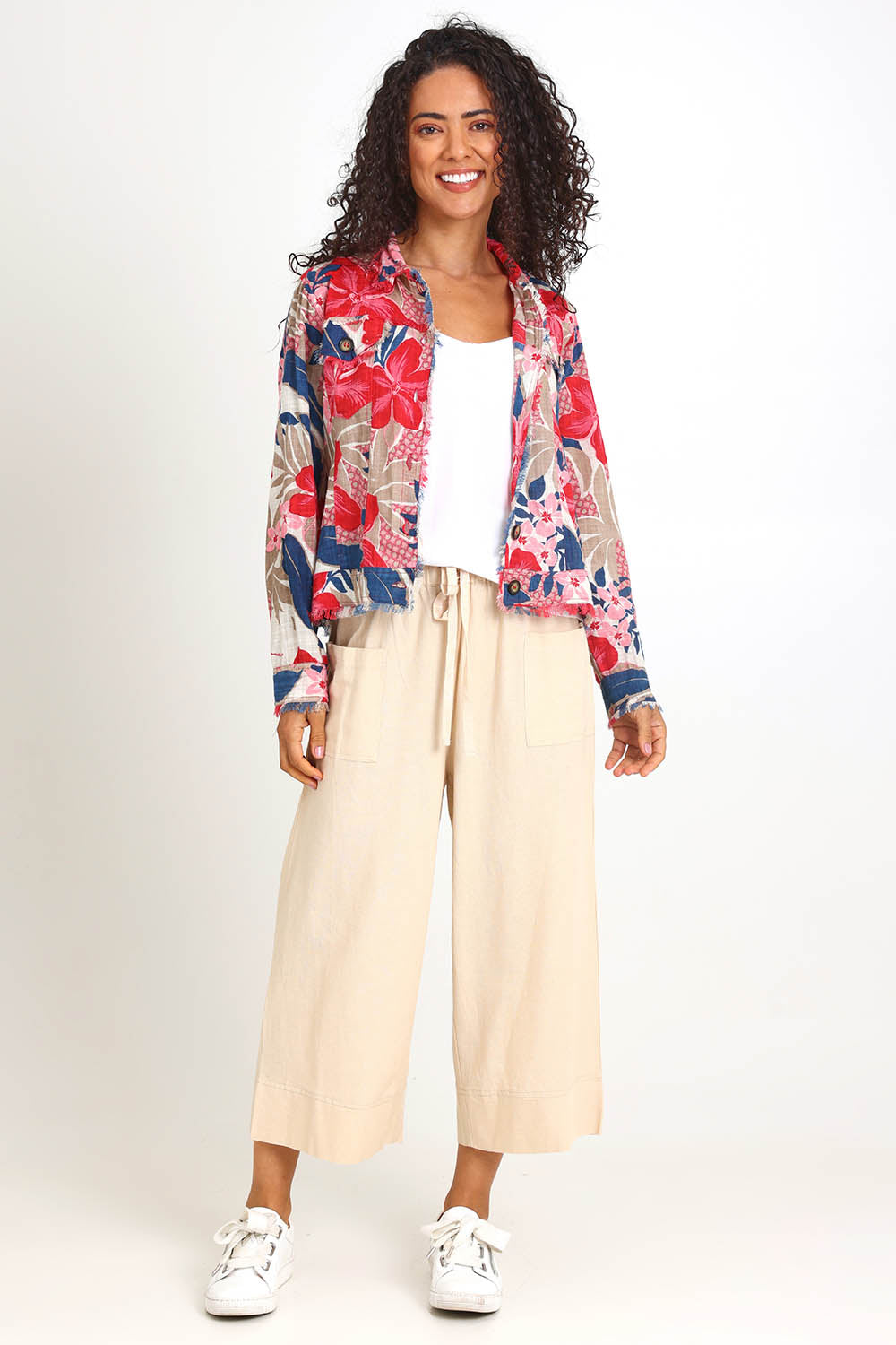 Model Pamelar wearing size 10 of the Fringe Jacket – Print in colour Print, from the front