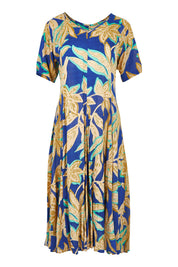 Product shot of the Short Sleeve Godet Dress in colour Blue, from the front