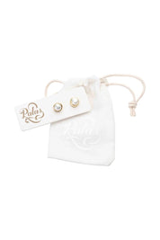 Product shot of the Lunar Pearl Stud Earrings in colour Pearlstud (Metallics), detail