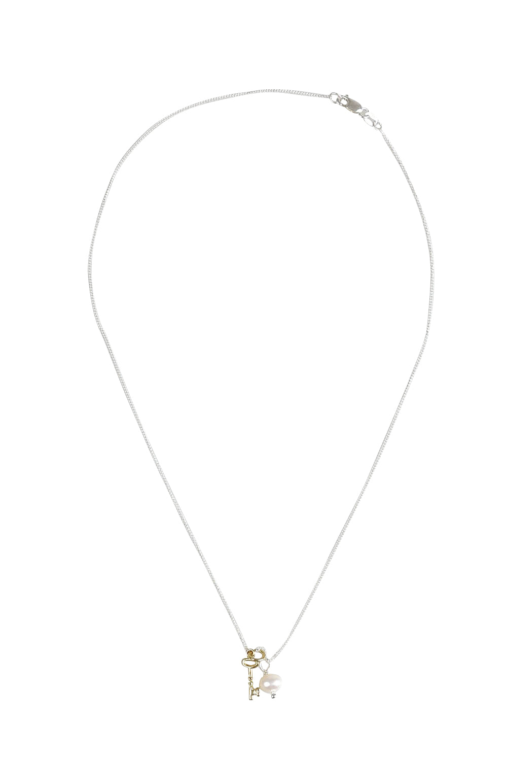 Product shot of the Dreamweaver Necklace in colour Potential (Metallics), from the front