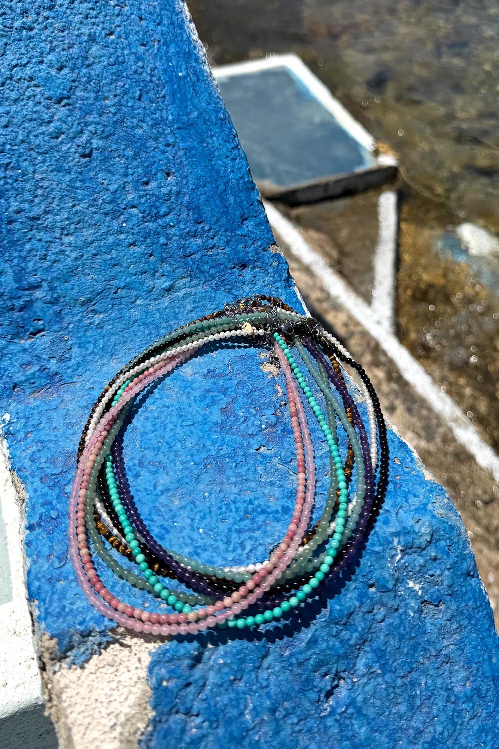 Product shot of the Healing Gems Classics Necklace - Rhondonite in colour Rhondonite, showing detail
