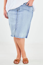 Model Caitlin wearing the Frayed Denim Skirt in colour Lightdenim (Blue), from the front, cropped image