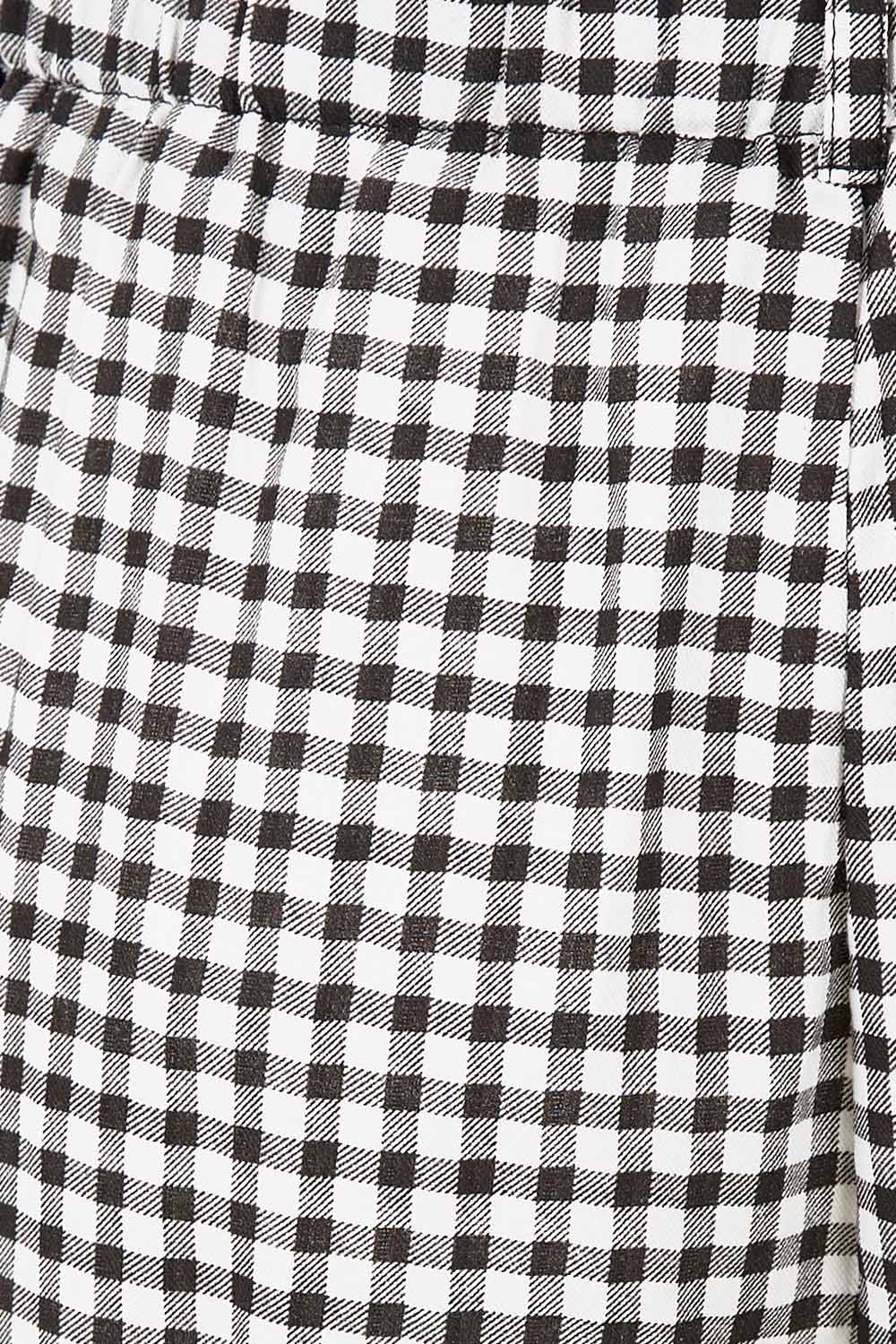 Product shot of the Archer Pant in colour Nightcheck (Blue), detail