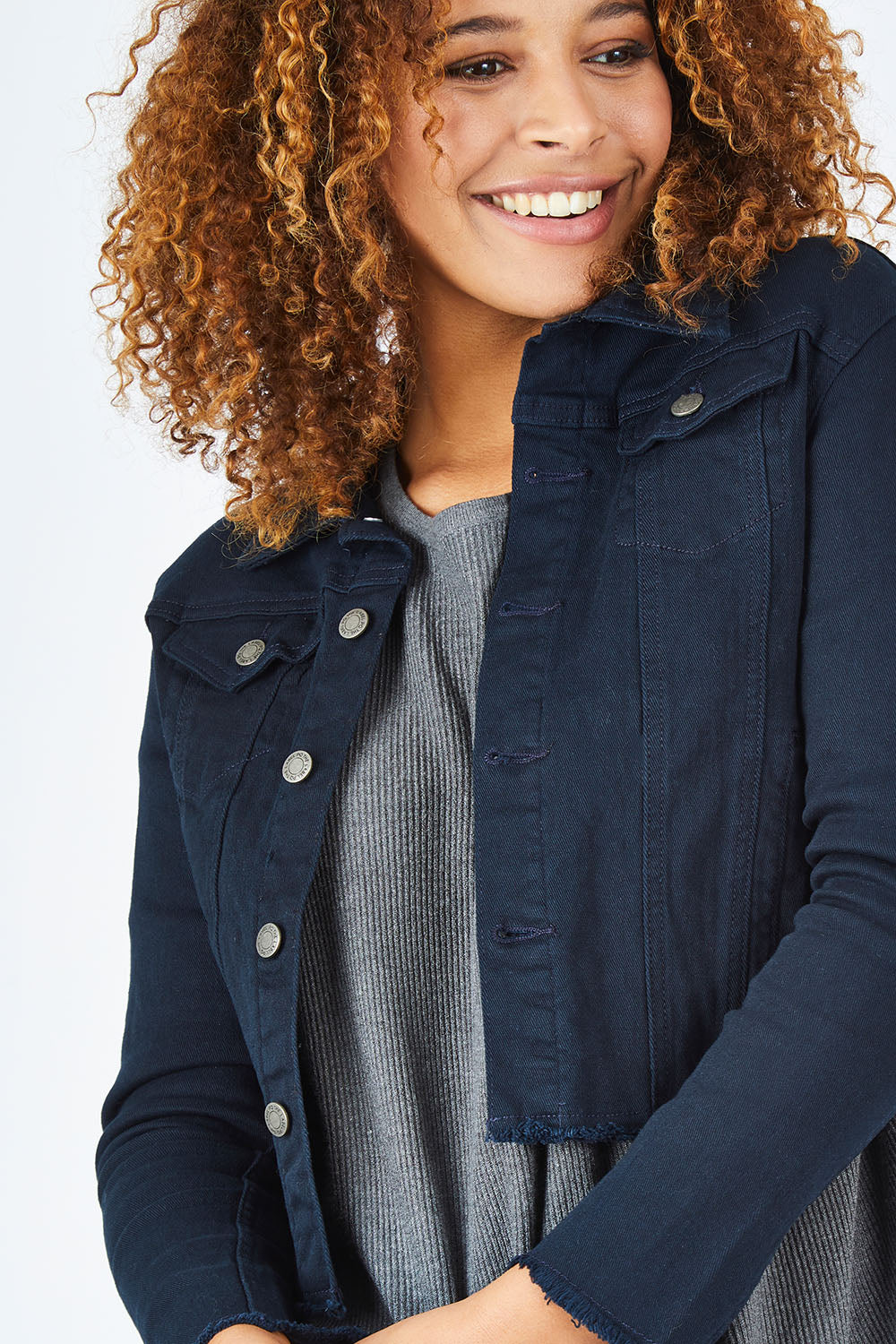 Model Summer wearing size S of the Denim Jacket in colour DarkBlue (Blue), from the front, cropped image