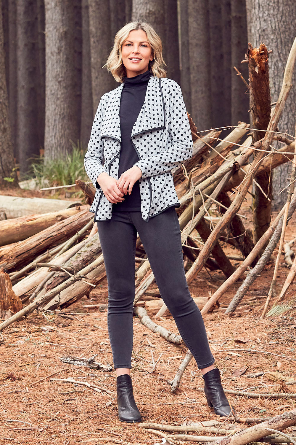 Model Chelsea wearing size 10 of The Free Fall Midi Cardi in colour Greyspot (Grey), from the front, showing the whole outfit