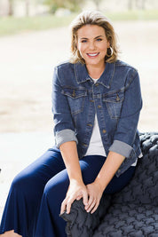 Model Fiona wearing size 10 of The Denim Jacket in colour Denim (Blue), from the front, showing the whole outfit