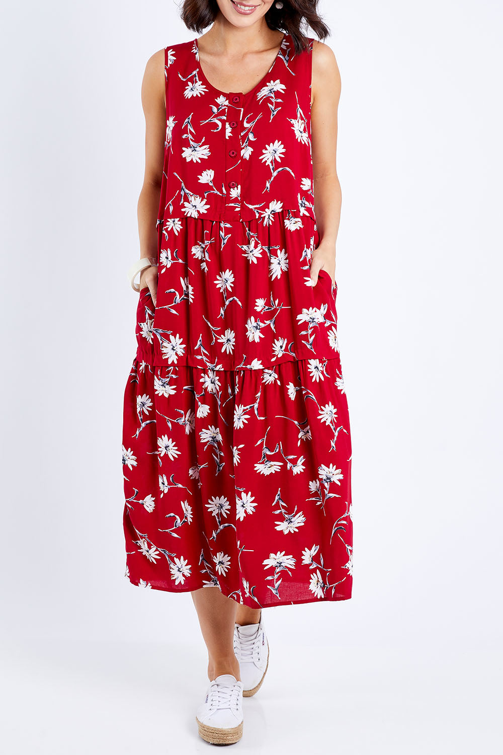 Model Andrea wearing size 10 of The Print Layered Maxi in colour Redprint (Red), from the front, cropped image