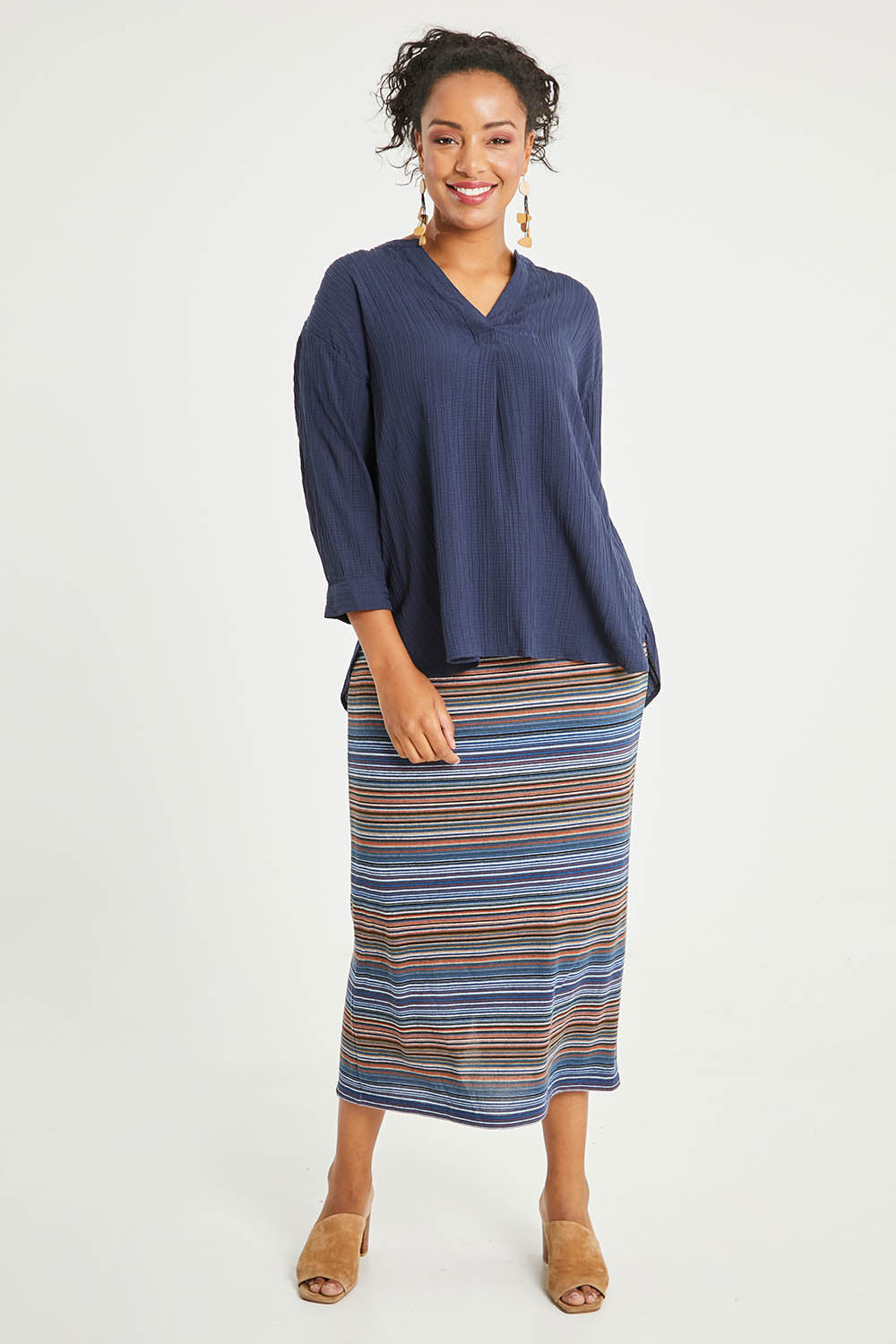 Model Noli wearing size 14 of The Nehru Collar Textured Top in colour Navy (Blue), from the front, showing the whole outfit