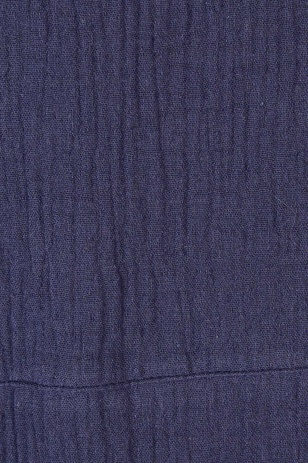 Product shot of The Double Cotton Long Overshirt in colour Frenchblue (Blue), detail