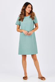 Model Clementine wearing size 10 of The Linen Blend Shift Dress in colour MintSpot (Green), from the front, showing the whole outfit