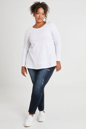 Model Alexis wearing size 16 of The Distressed Boyfriend Jean in colour Darkdenim (Blue), from the front, showing the whole outfit