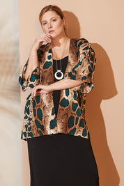 Model Mercy wearing size 12 of the Belle Python Print Kimono Jacket in colour Pythprin (Black), from the front, showing the whole outfit
