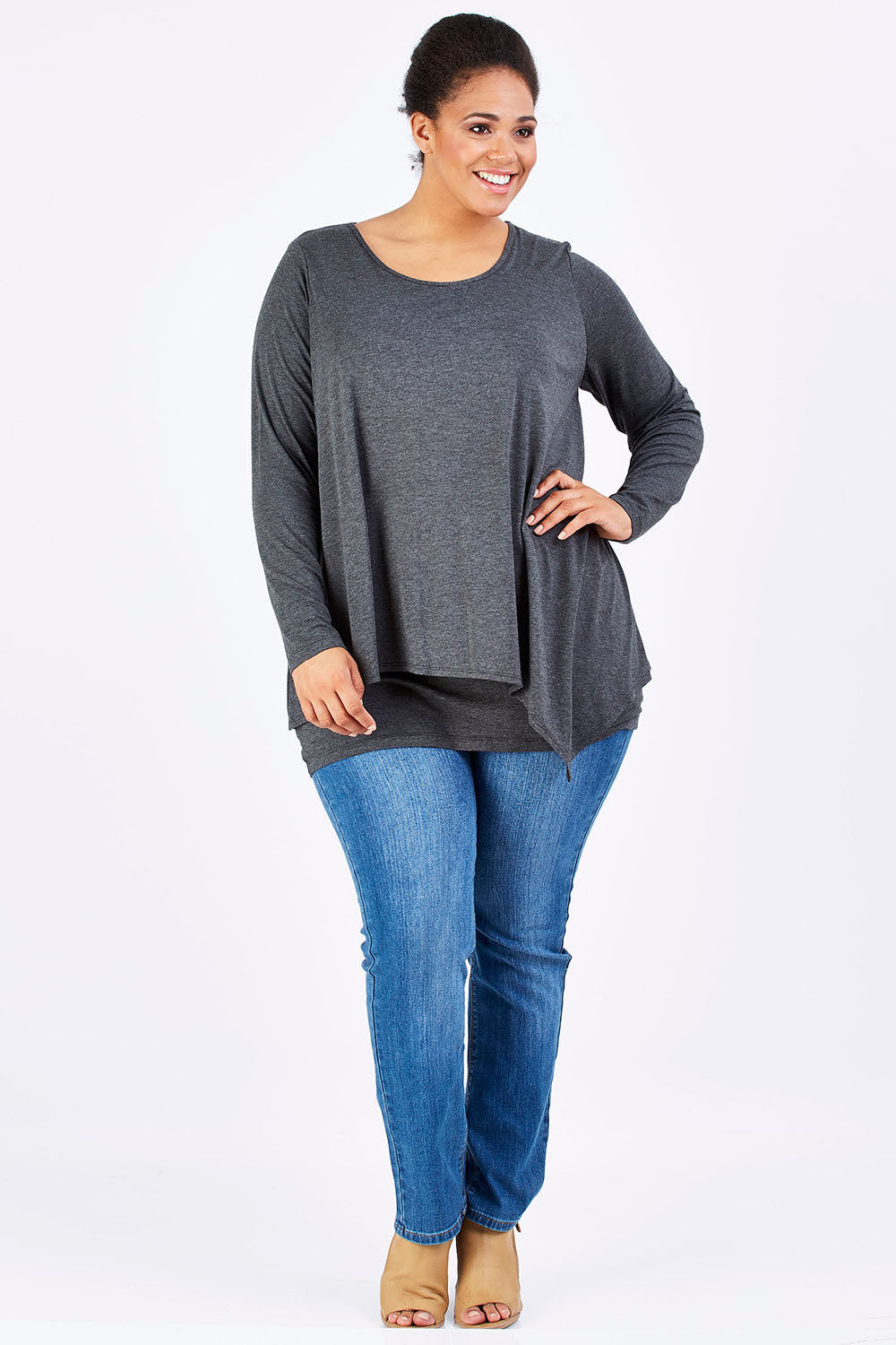 Model Shareefa wearing size 18 of the Belle Forgiver Tunic in colour Charcoal (Grey), from the front, showing the whole outfit