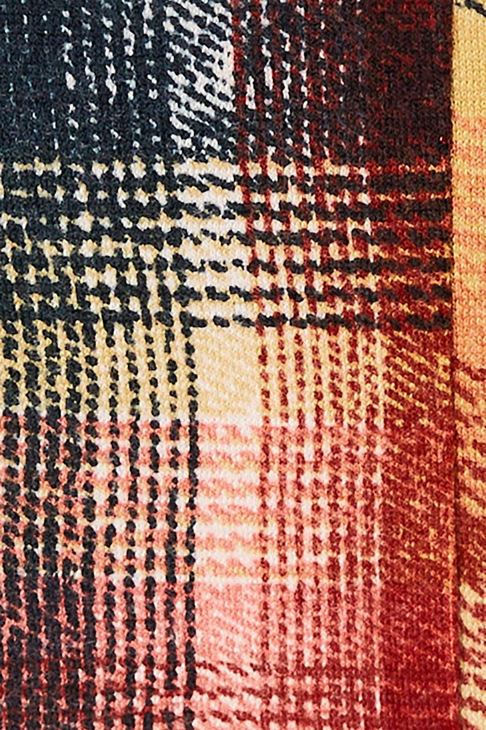 Product shot of the Chasing The Clouds Away Maxi Skirt in colour Sunset (Black), detail