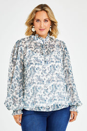 Model Jess wearing size 14 of the Paisley Lady Blouse in colour Whtpaisley (White), from the front, cropped image