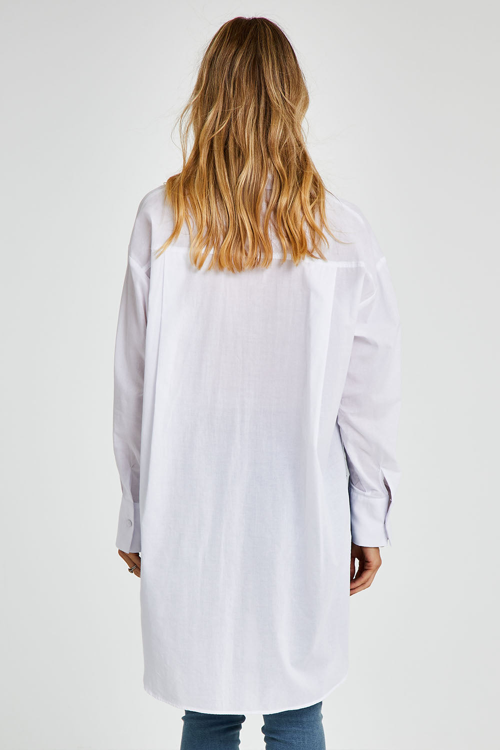 Model Kelly wearing size 10 of the Sharp Shooting Dress Shirt in colour White (White), from the back