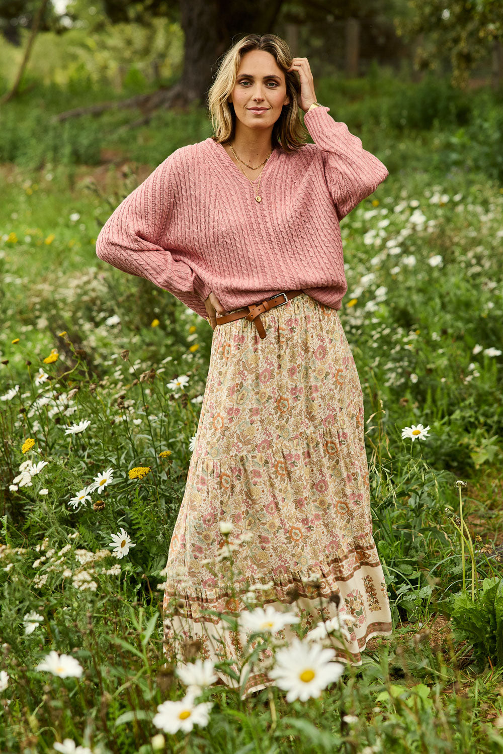 Model Tegan wearing size 10 of the Chasing Sunsets Skirt in colour Bonefleur, from the front, showing the whole outfit