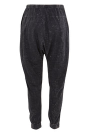 Product shot of the Hunt And Gather Pants in colour Black (Black), from the back