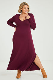 Model Fiona wearing size 16 of the My Faithful Maxi Tee Dress in colour Scarlet (Red), from the front, showing the whole outfit