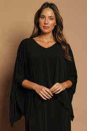 Model Madeline wearing size 10 of The Wanderer In Me Travel Set in colour Black (Black), from the front, cropped image