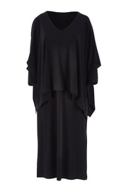 Product shot of The Wanderer In Me Travel Set in colour Black (Black), from the front