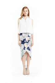 A model wearing the Gypset Wanderer Skirt in colour Print (Blue), from the front, showing the whole outfit