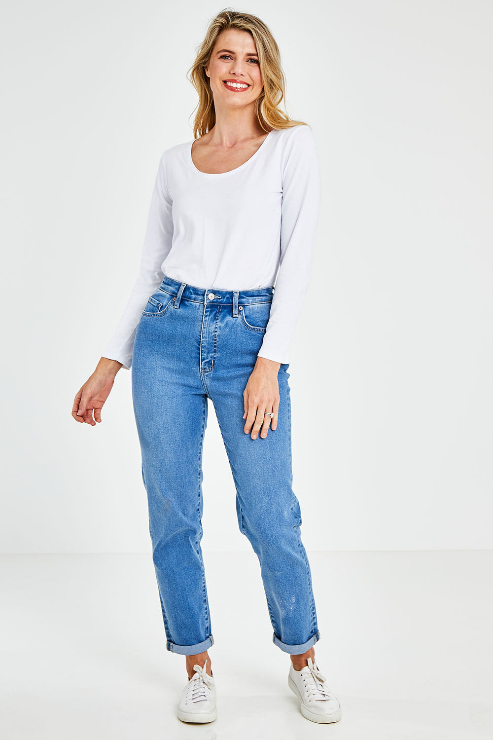 Model Kelly wearing size 10 of the Hi Mom Curve in colour Blissblue (Blue), from the front, showing the whole outfit