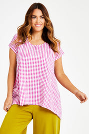 Model Laura wearing size 14 of the Gingham Drape Top in colour Gingham (Pink), from the front, cropped image