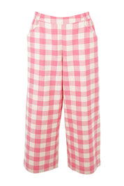 Product shot of the Wide Leg Cropped Pant in colour Pinkcheck (Pink), from the front