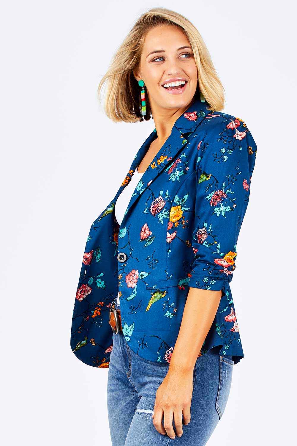 Model Emma wearing size 10 of the Printed Blazer in colour Blossom (Blue), from the front, cropped image