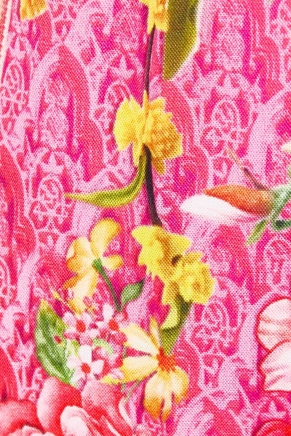 Product shot of the Frankie Midi Dress in colour Melon (Pink), detail