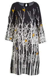 Product shot of the Robbie Shift Dress Birdforest in colour Black (Black), from the front