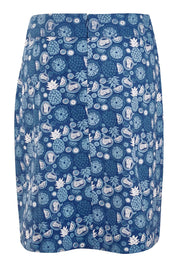 Product shot of the Adele Ain colourline Skirt Fruit Punch - Blue (Blue), from the back