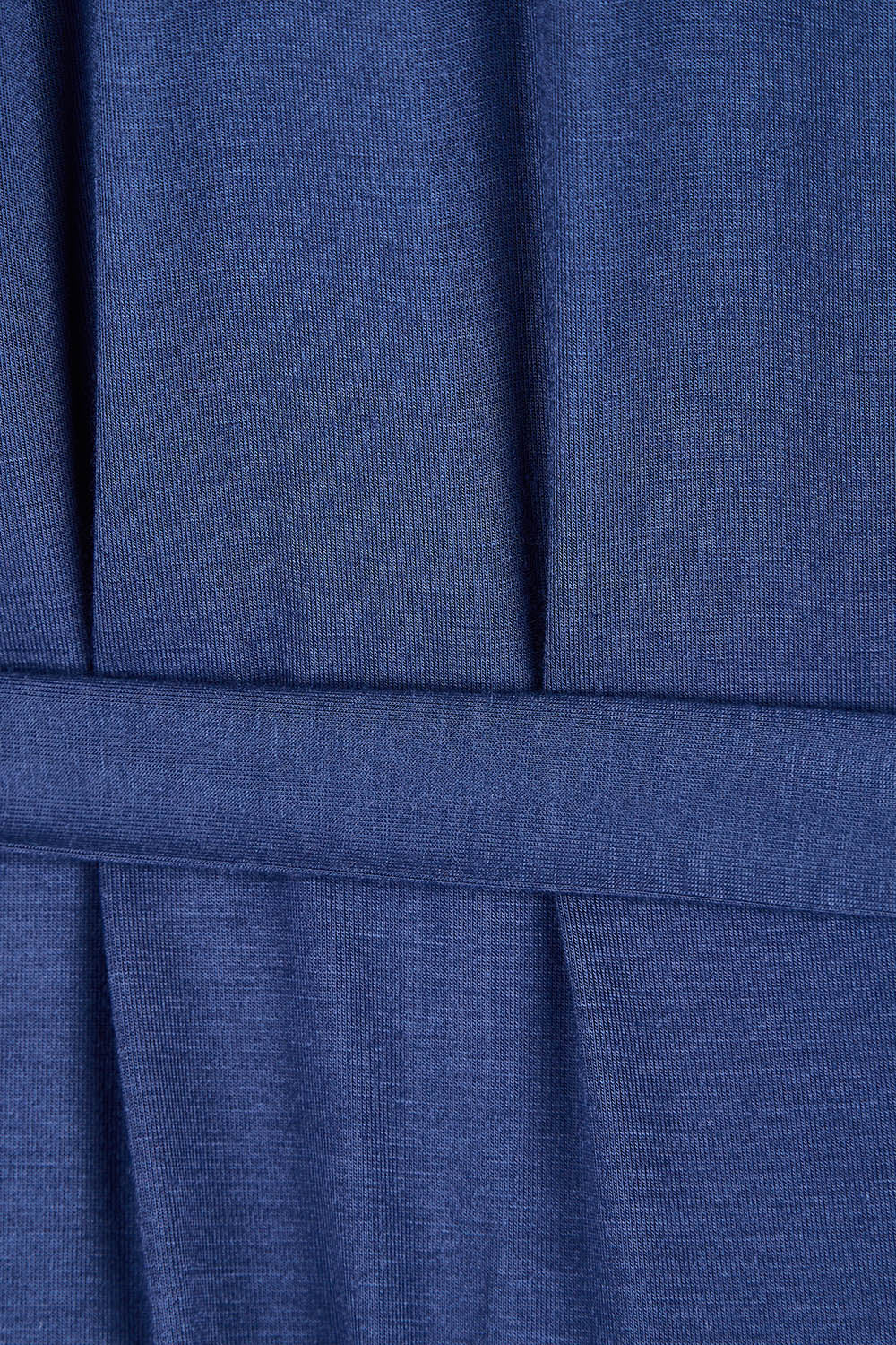 Product shot of the Jersey Wrap Maxi Cardi in colour Denimblue (Blue), detail