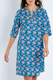 Model Amanda wearing size S of the Lottie Kurta in colour Yoko (Blue), from the front, cropped image