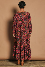 Model Katie wearing size S of the Dehli Dress in colour Chelsea, from the back