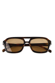 Product shot of the Runway Sunglasses - Turtle in colour Turtle, from the front
